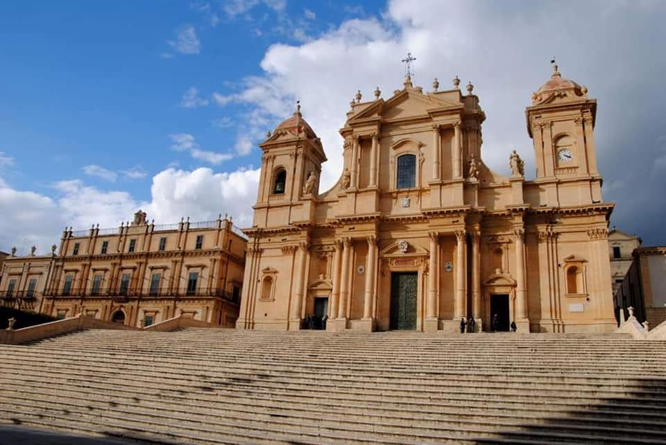 Casa Vico Lepre Villa โนโต ภายนอก รูปภาพ